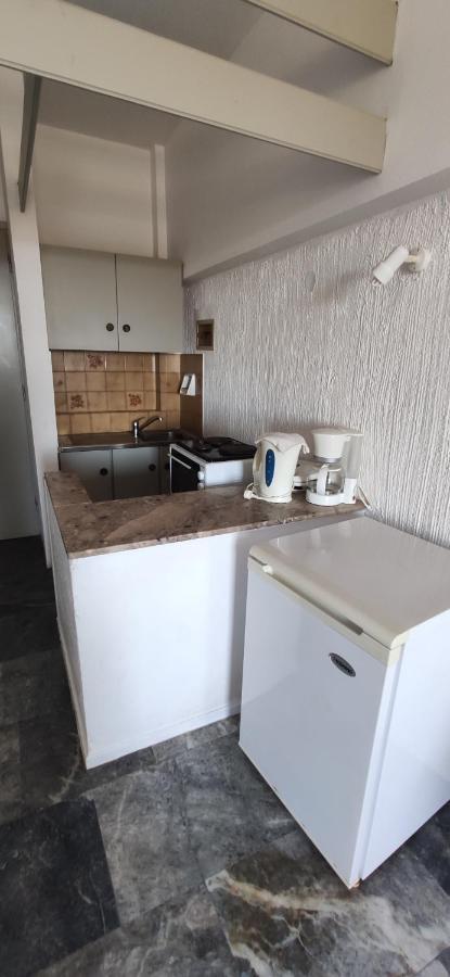 Nora Norita Aparthotel Баци Екстериор снимка
